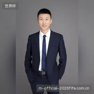 上官云